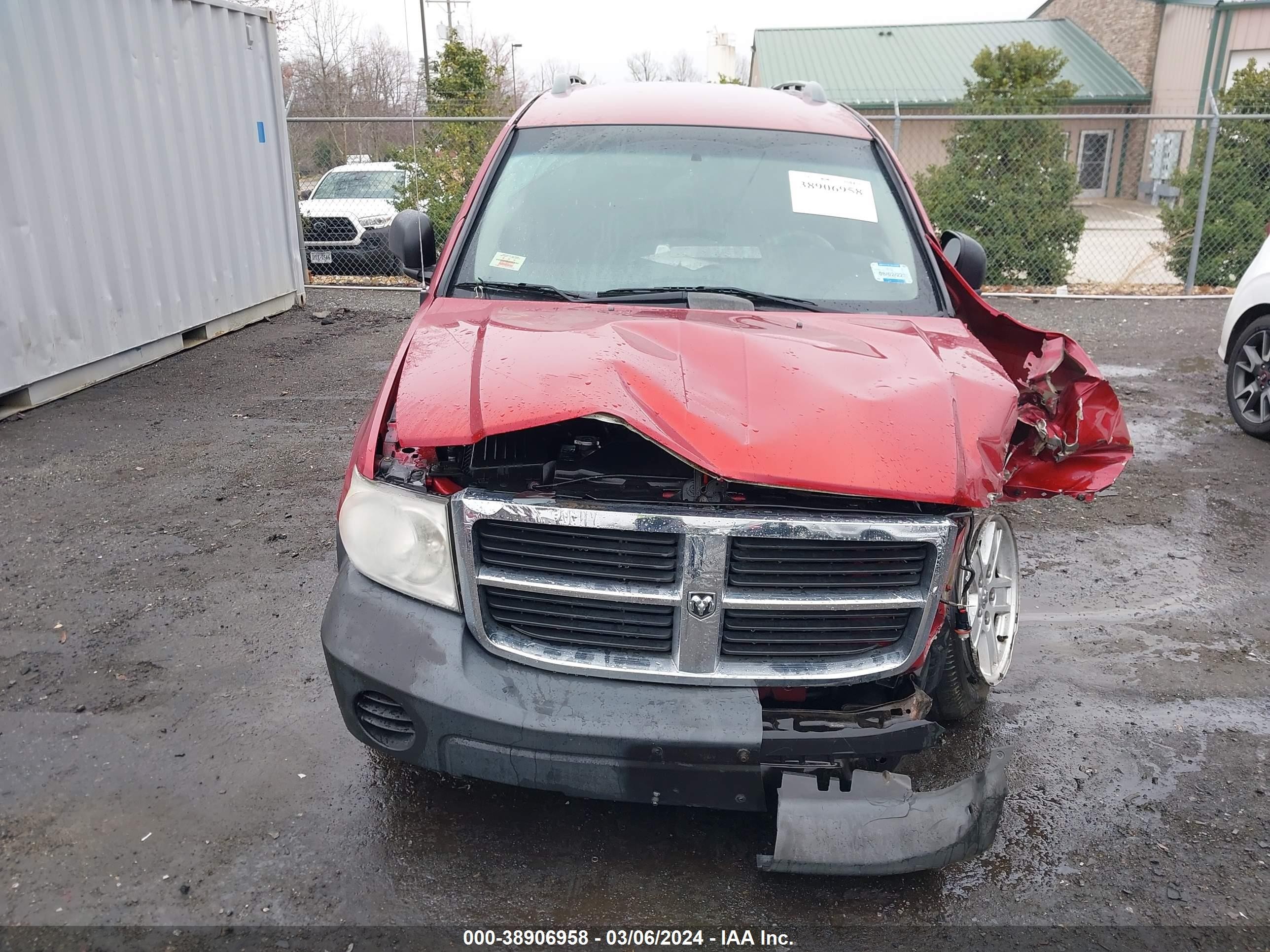 Photo 11 VIN: 1D8HB38N38F111277 - DODGE DURANGO 