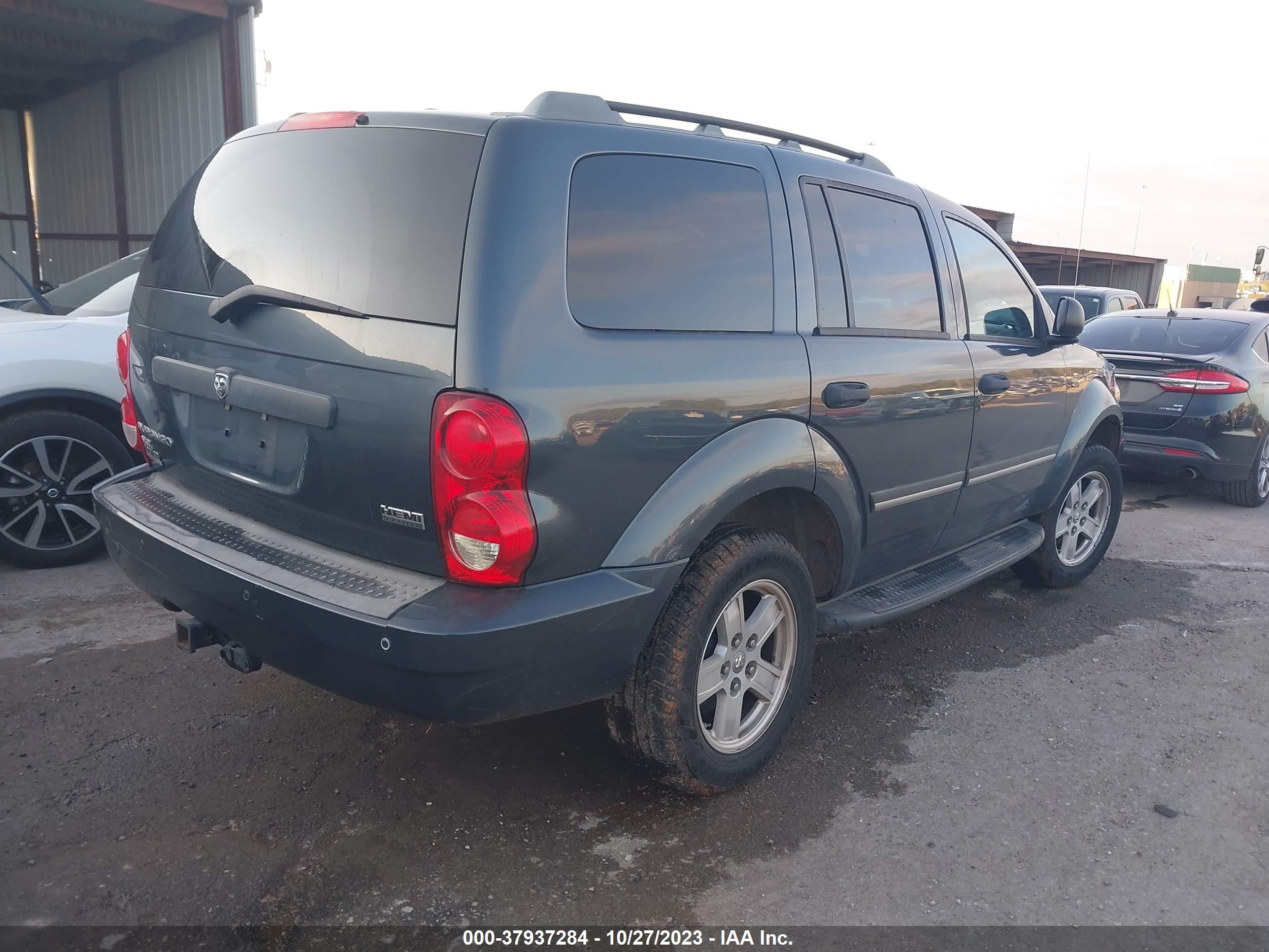 Photo 3 VIN: 1D8HB48238F130035 - DODGE DURANGO 