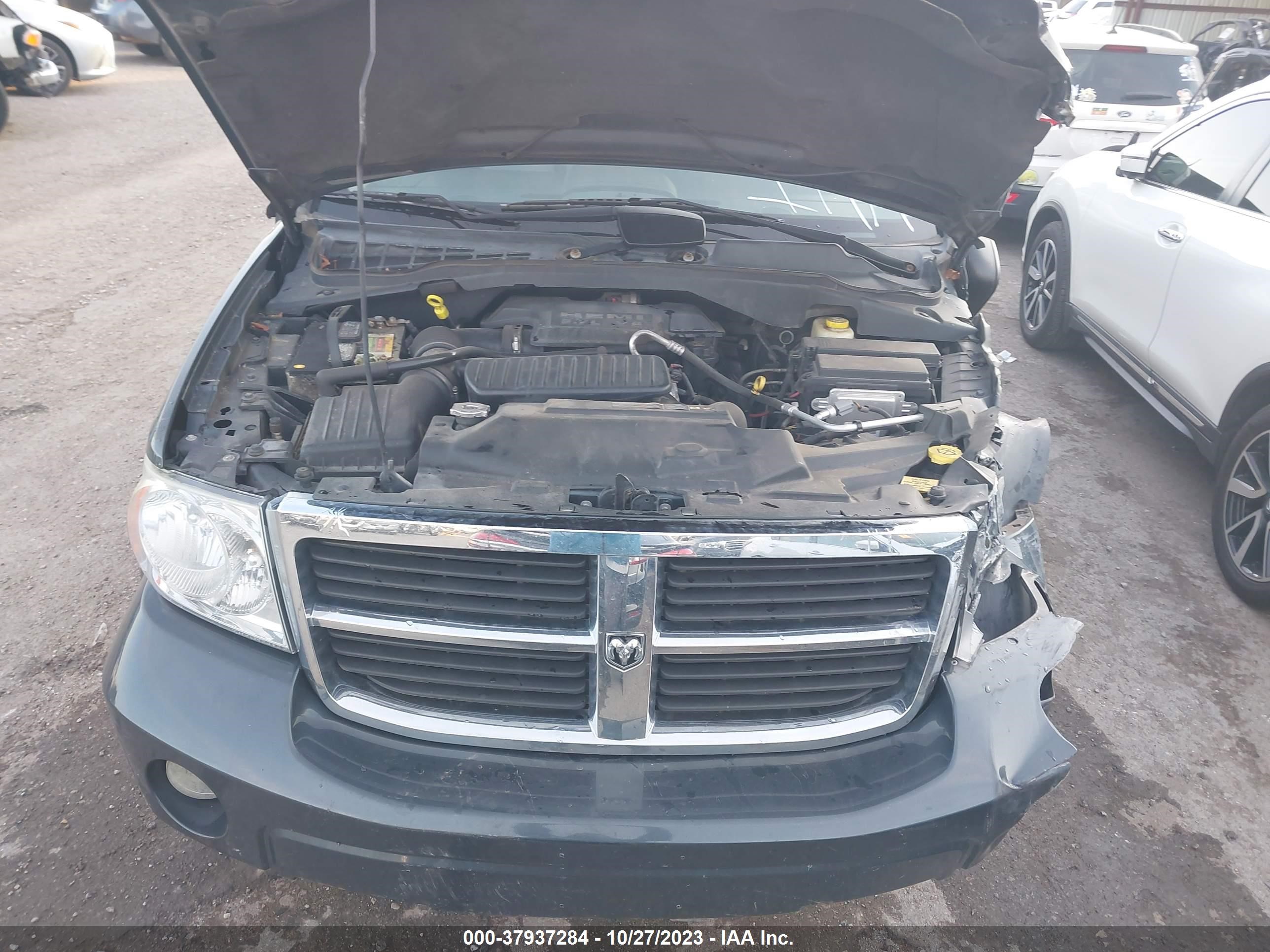 Photo 9 VIN: 1D8HB48238F130035 - DODGE DURANGO 