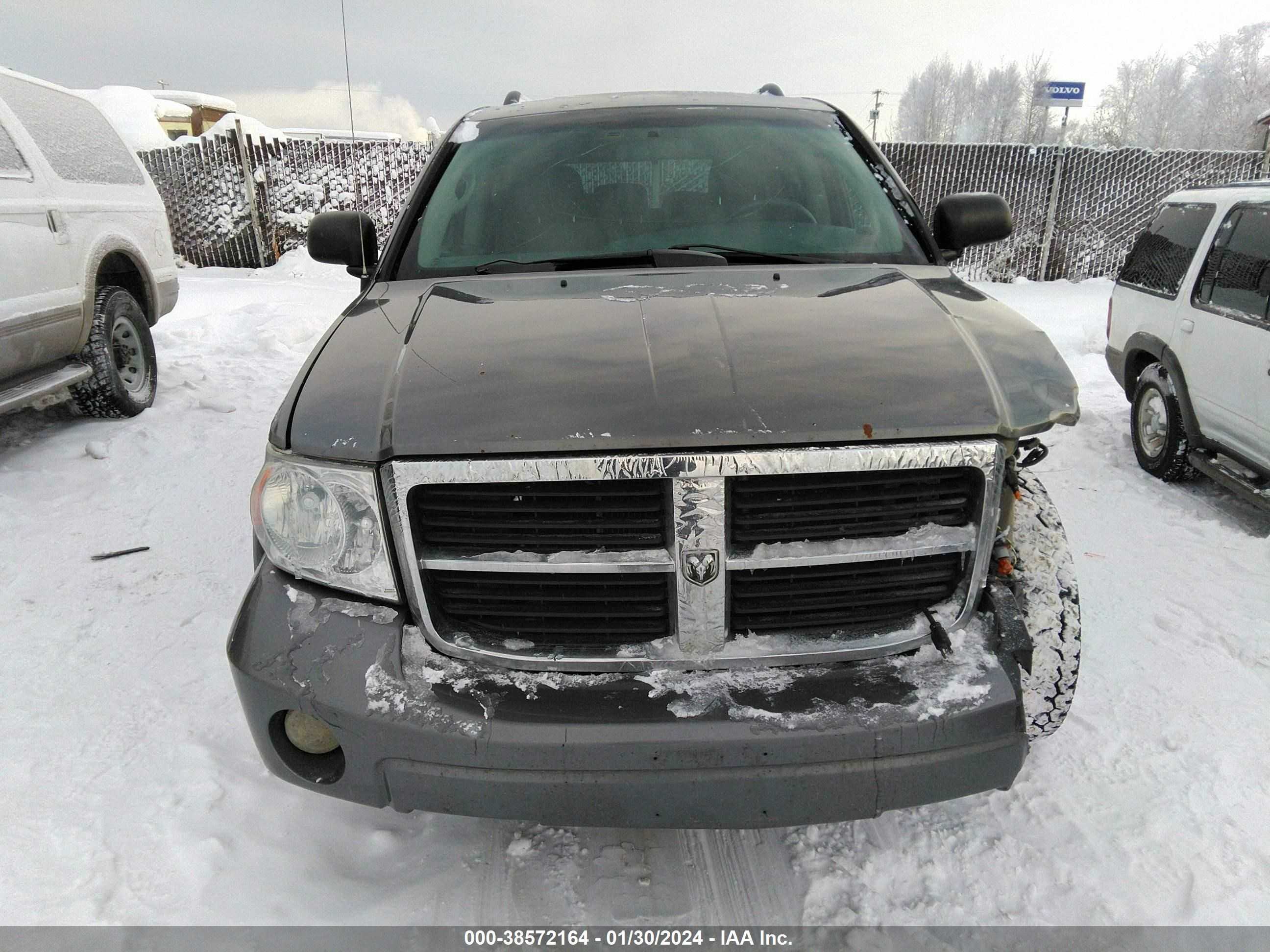 Photo 11 VIN: 1D8HB48268F103072 - DODGE DURANGO 