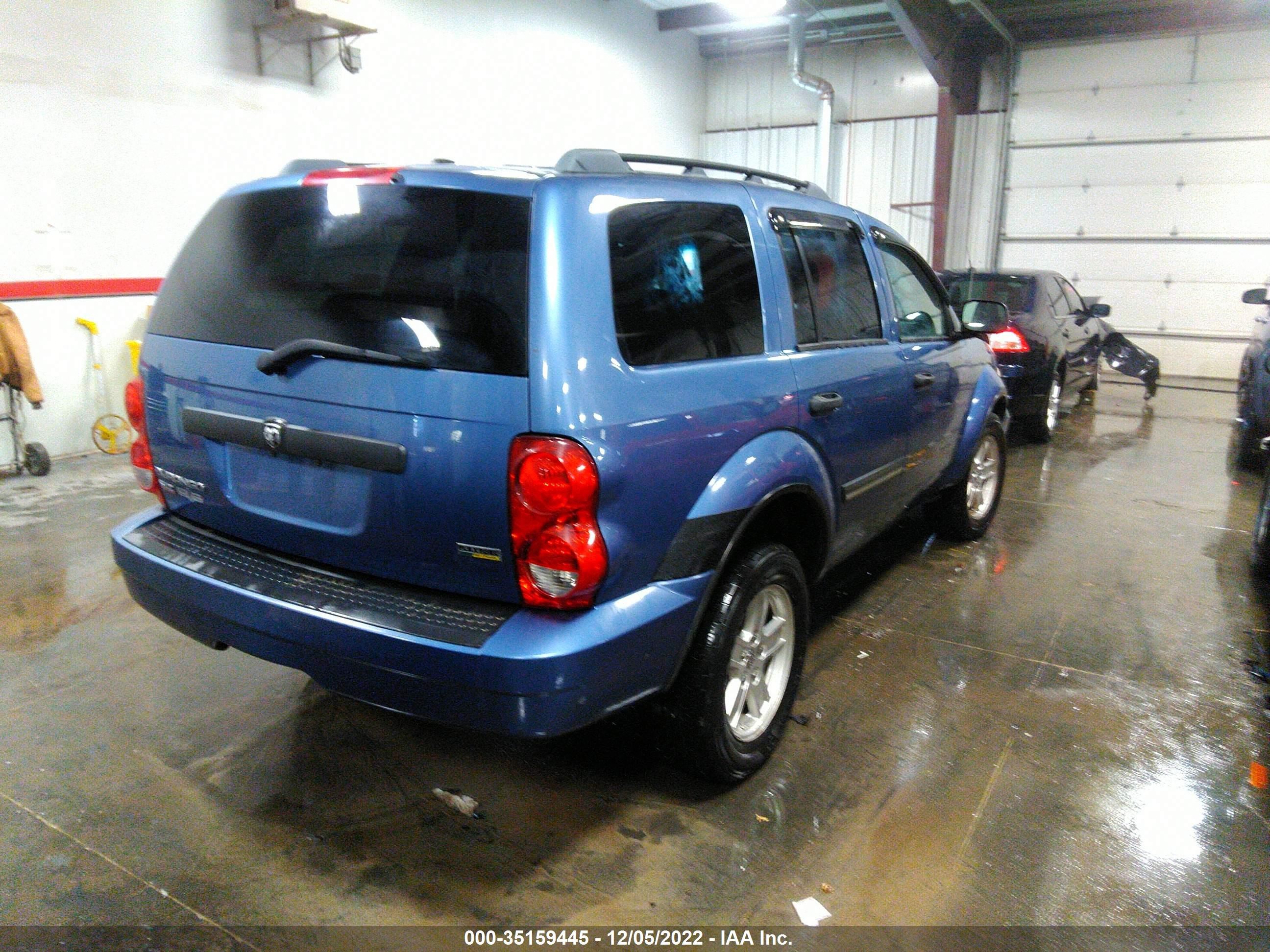 Photo 3 VIN: 1D8HB48N38F123354 - DODGE DURANGO 