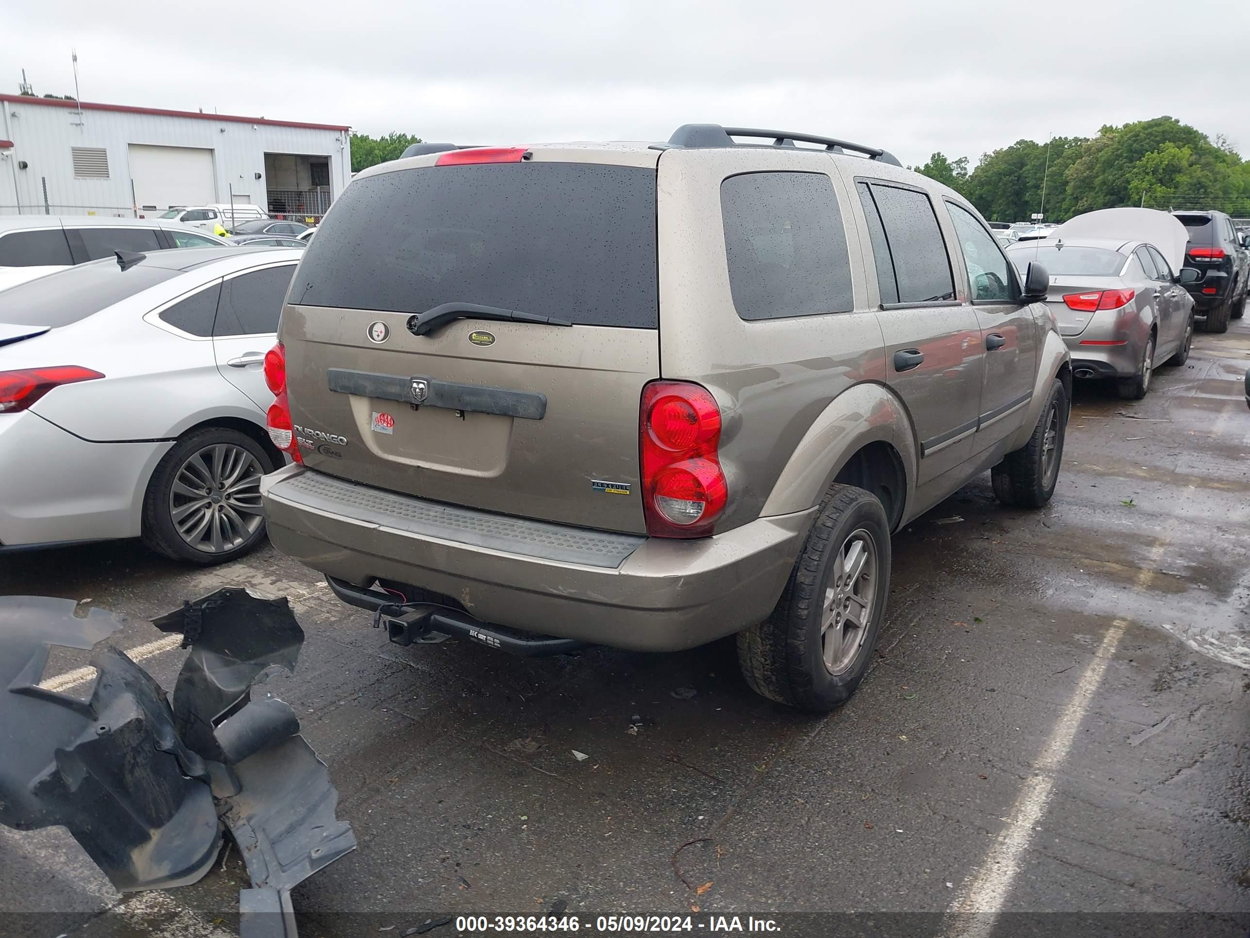 Photo 3 VIN: 1D8HB48P87F558676 - DODGE DURANGO 