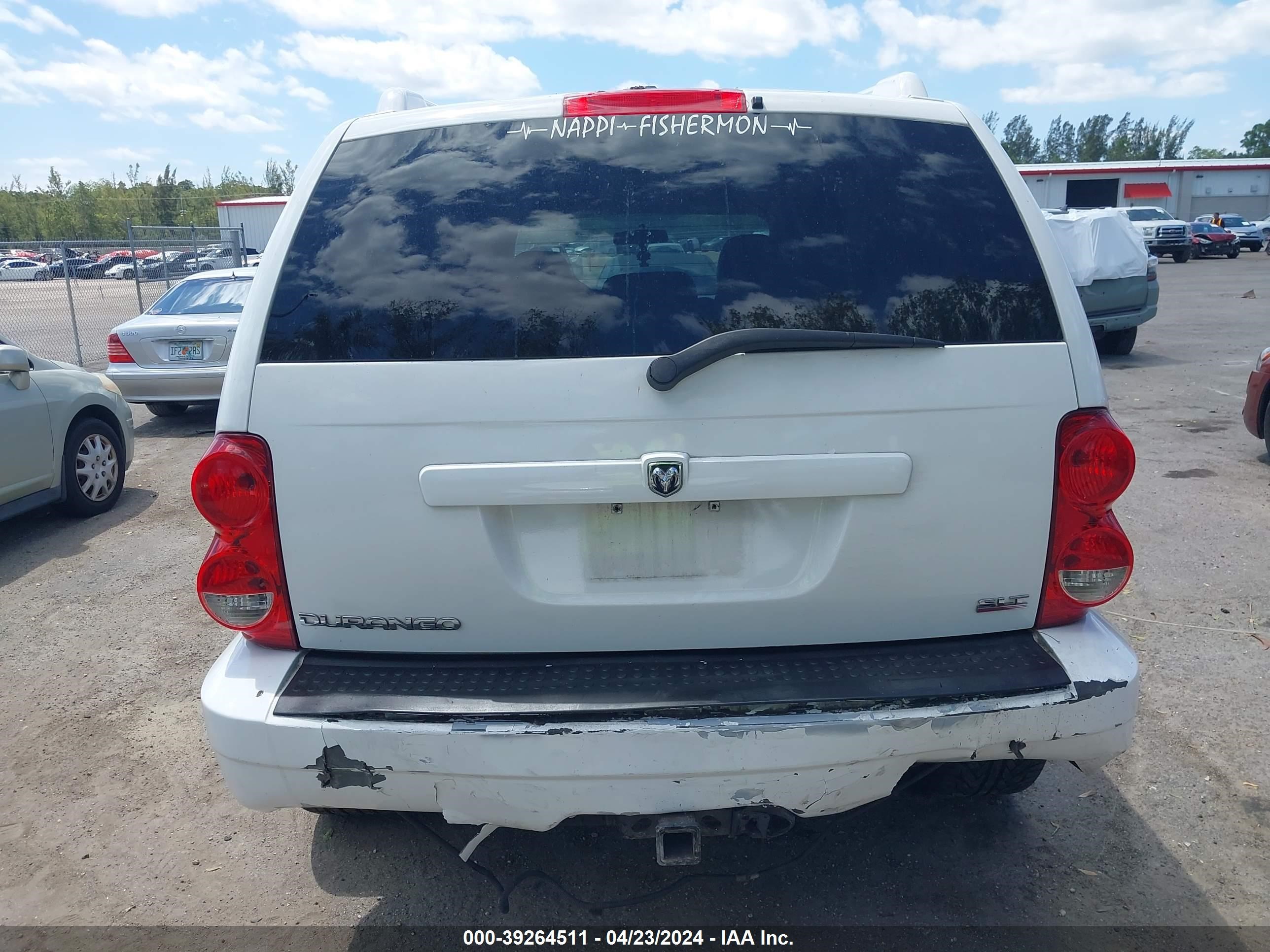 Photo 15 VIN: 1D8HD48KX8F109130 - DODGE DURANGO 