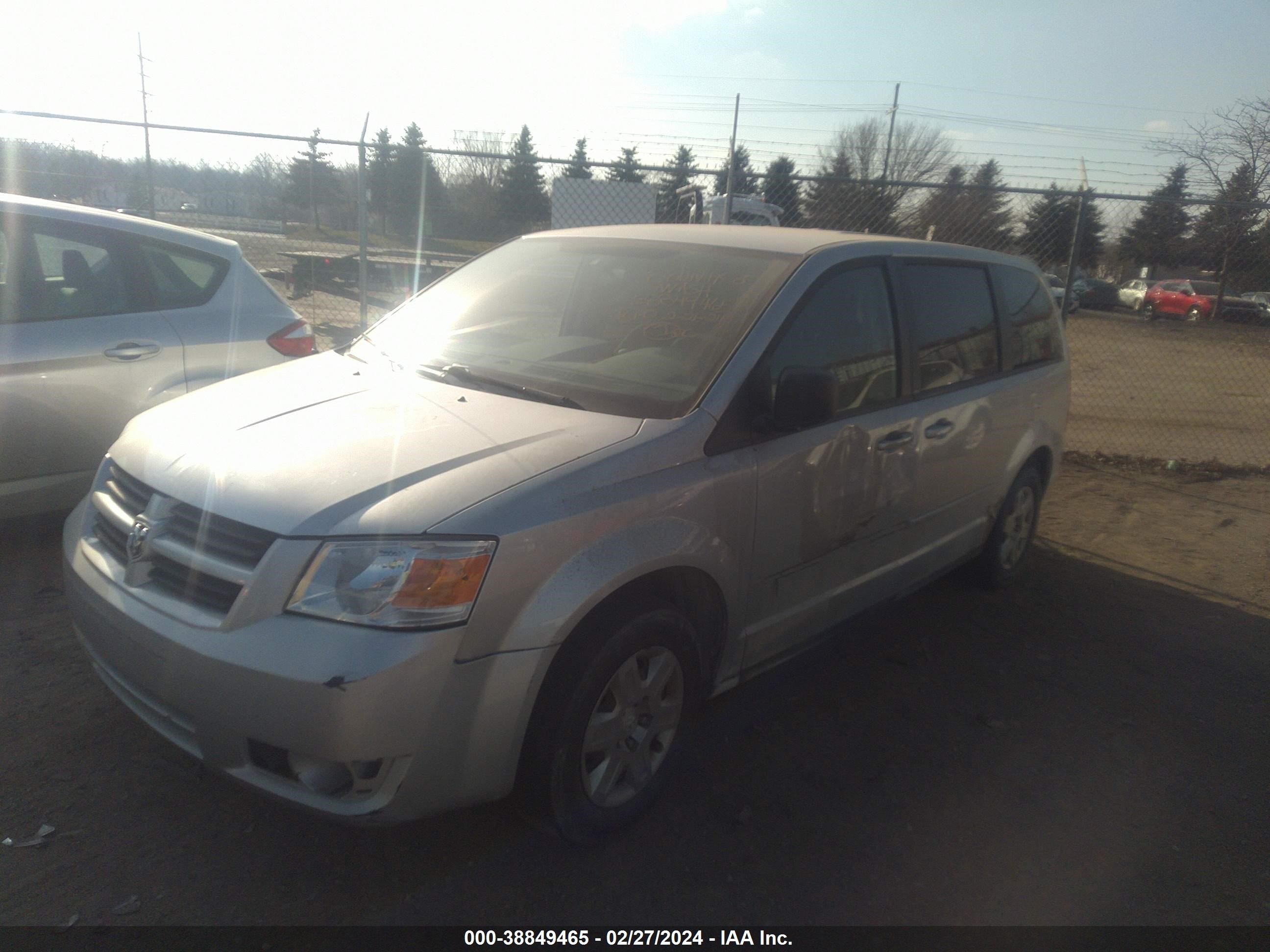 Photo 1 VIN: 1D8HN44E49B505771 - DODGE CARAVAN 