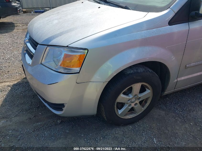 Photo 5 VIN: 1D8HN54P18B173049 - DODGE CARAVAN 