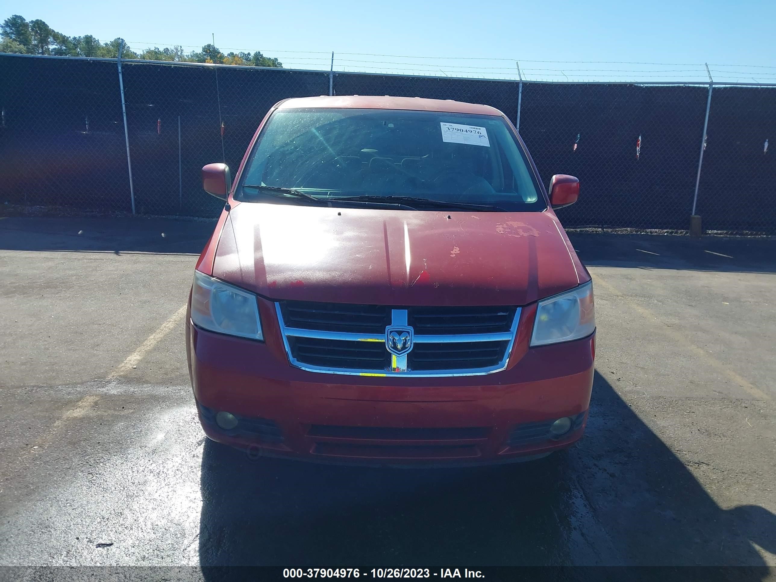 Photo 11 VIN: 1D8HN54P28B188871 - DODGE CARAVAN 