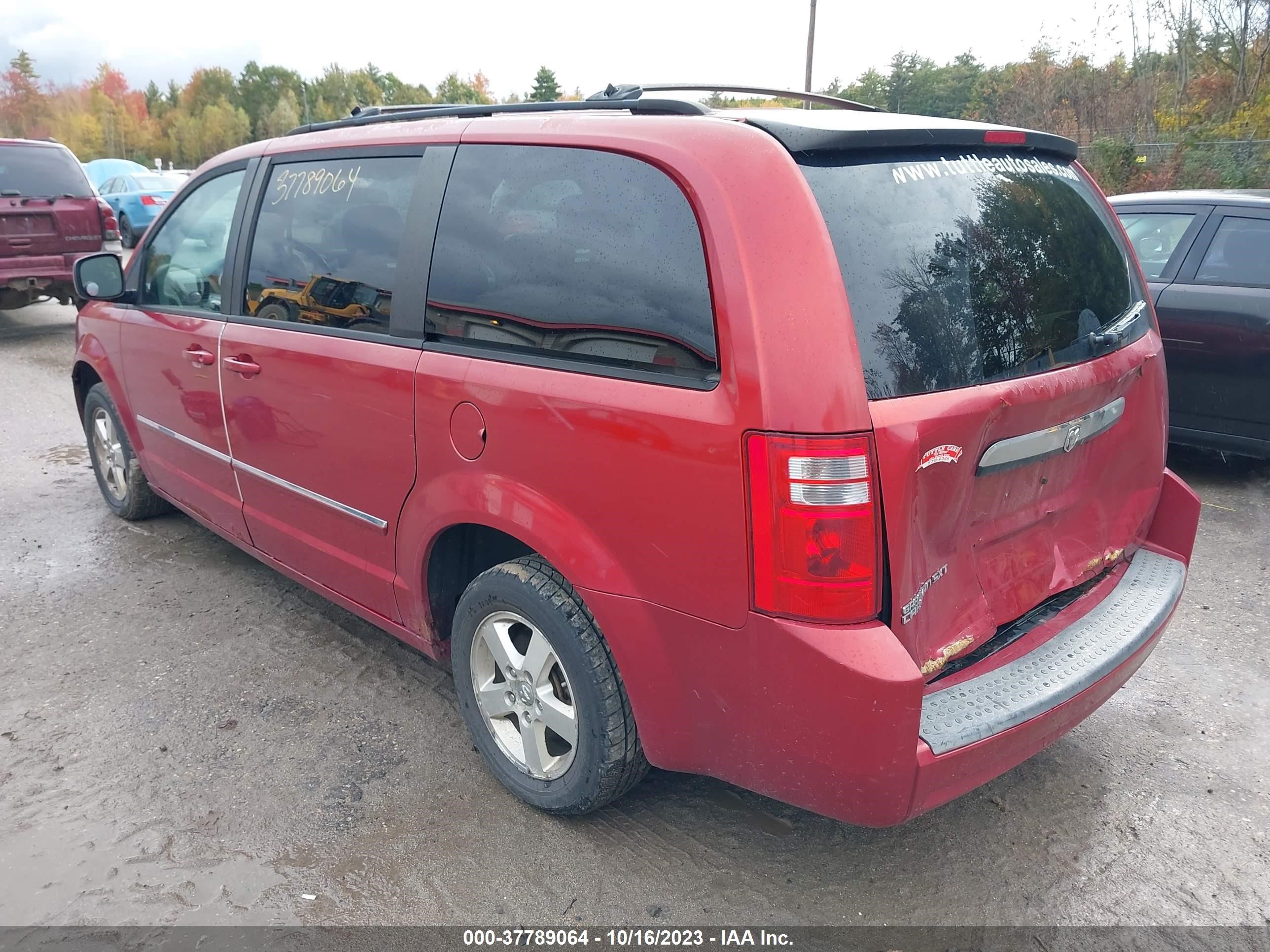 Photo 2 VIN: 1D8HN54P48B130826 - DODGE CARAVAN 