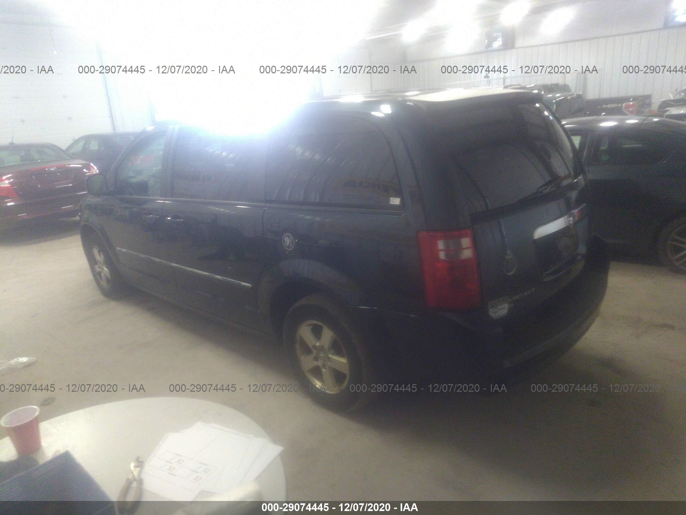 Photo 2 VIN: 1D8HN54P48B144368 - DODGE CARAVAN 