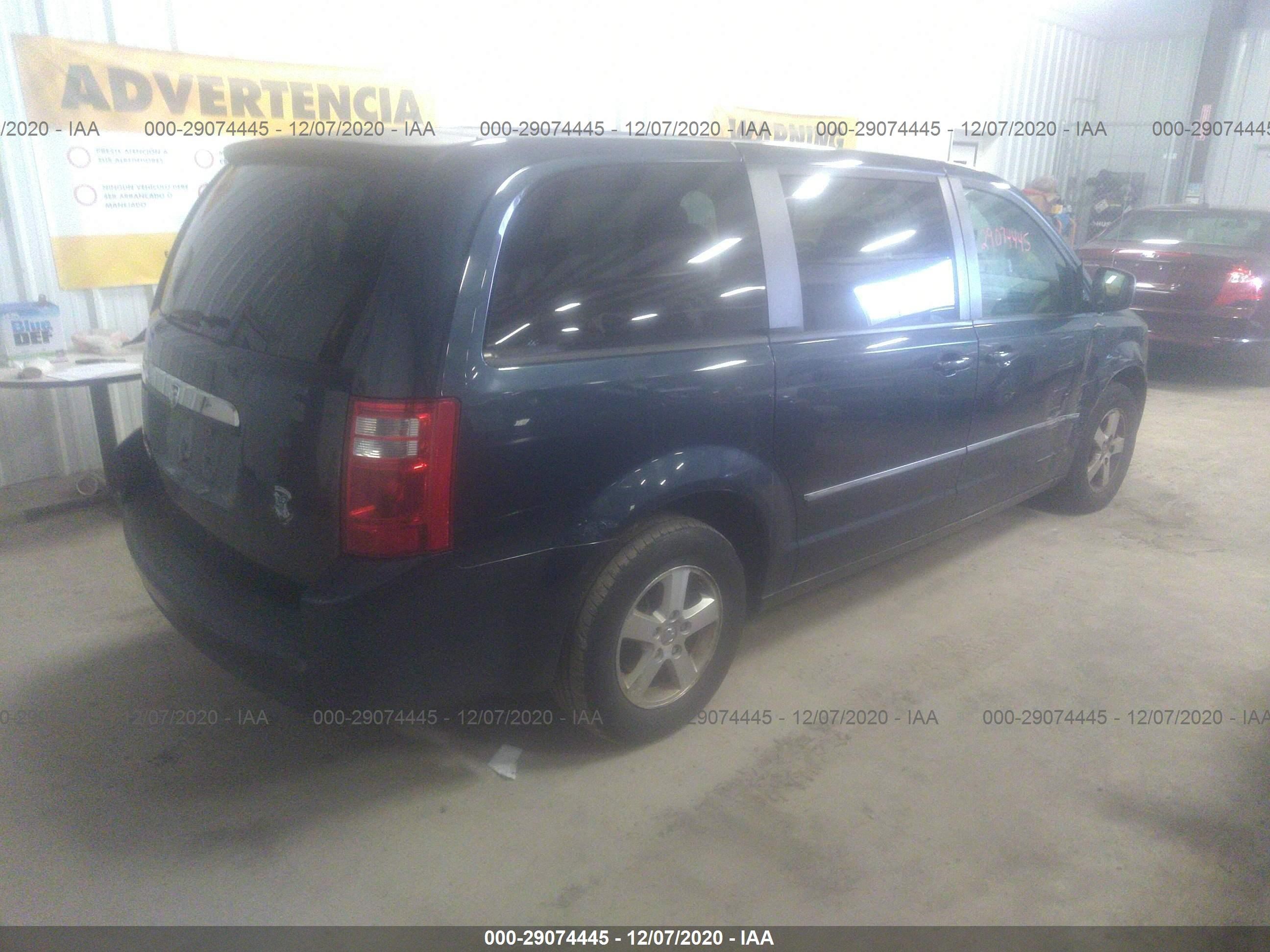 Photo 3 VIN: 1D8HN54P48B144368 - DODGE CARAVAN 