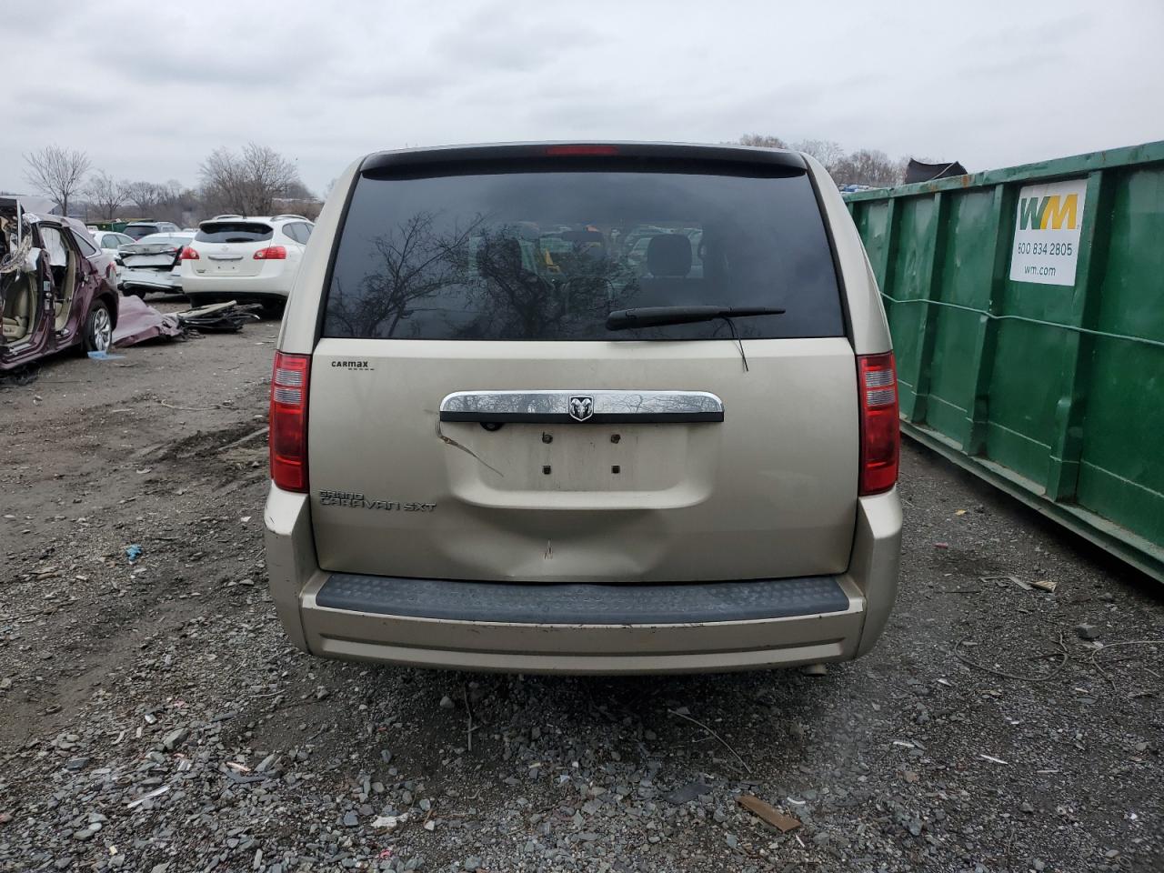 Photo 5 VIN: 1D8HN54P88B120333 - DODGE CARAVAN 