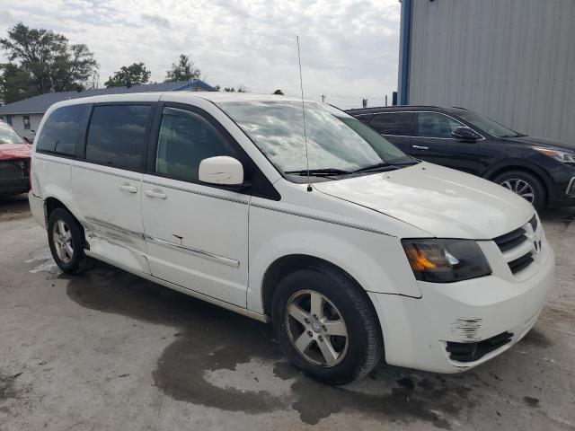 Photo 3 VIN: 1D8HN54P88B141215 - DODGE CARAVAN 