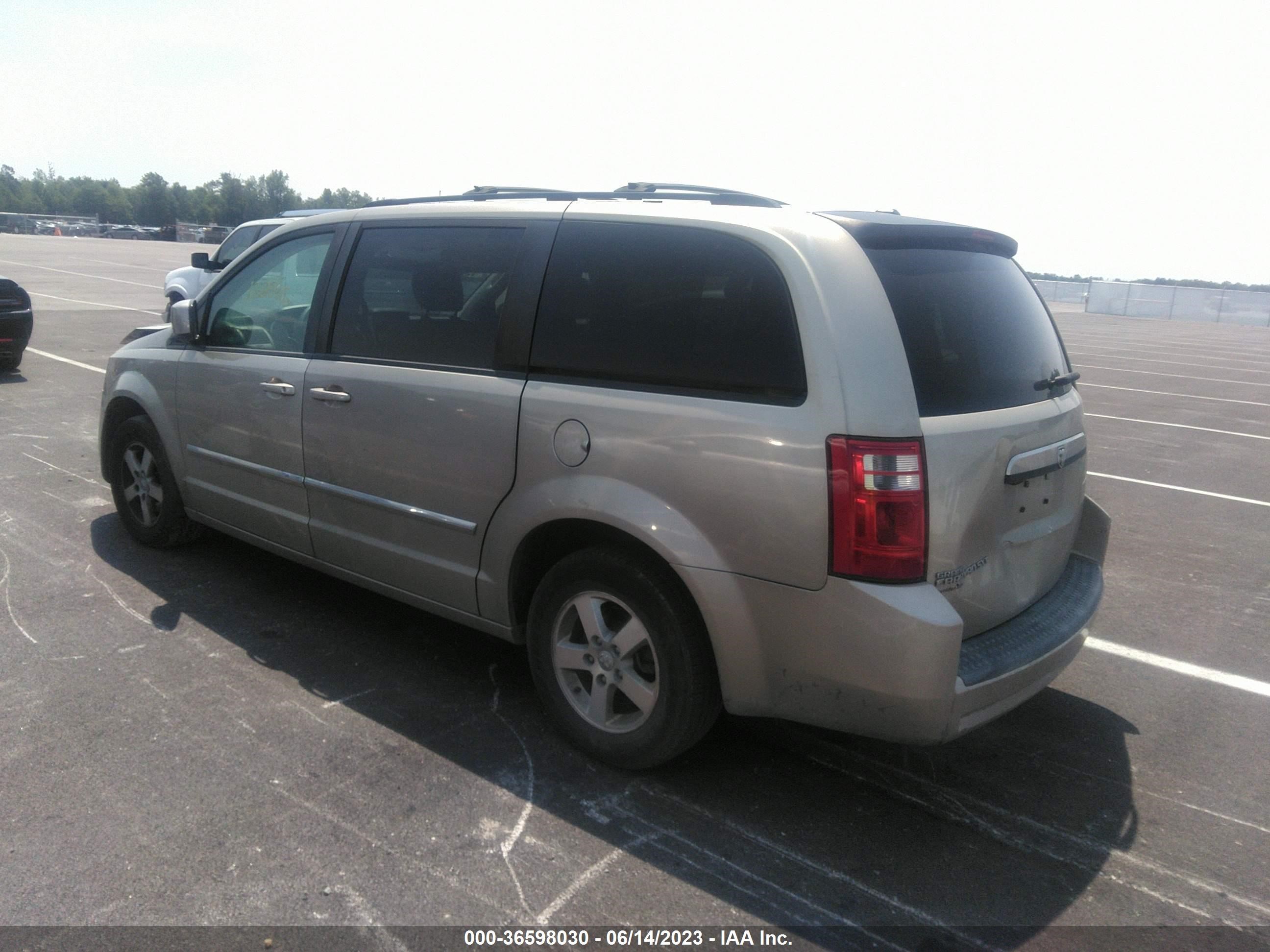 Photo 2 VIN: 1D8HN54PX8B176547 - DODGE CARAVAN 