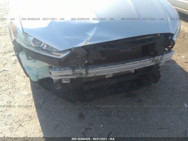 Photo 5 VIN: 1FA6P0G72E5373940 - FORD FUSION 