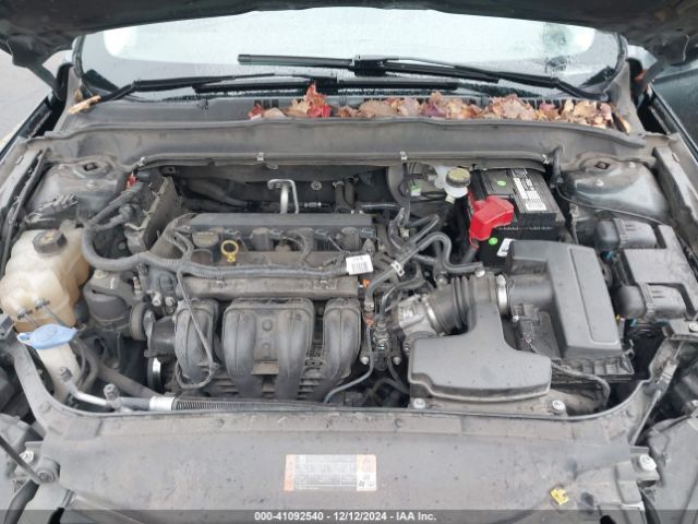 Photo 9 VIN: 1FA6P0G74F5102394 - FORD FUSION 