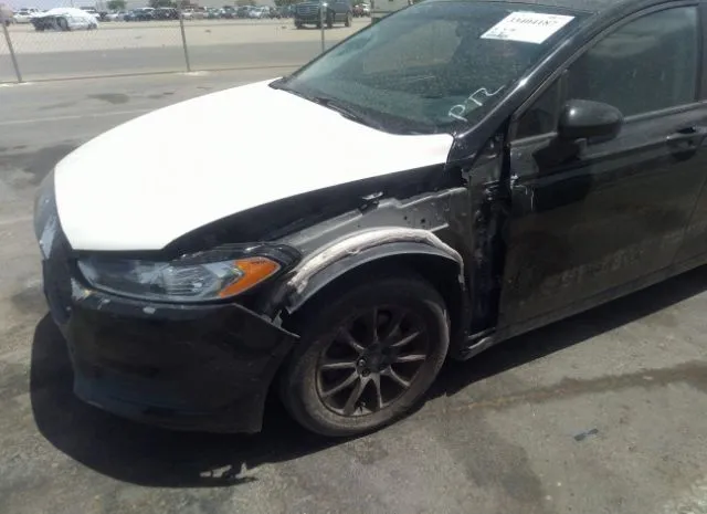 Photo 5 VIN: 1FA6P0G74F5113220 - FORD FUSION 