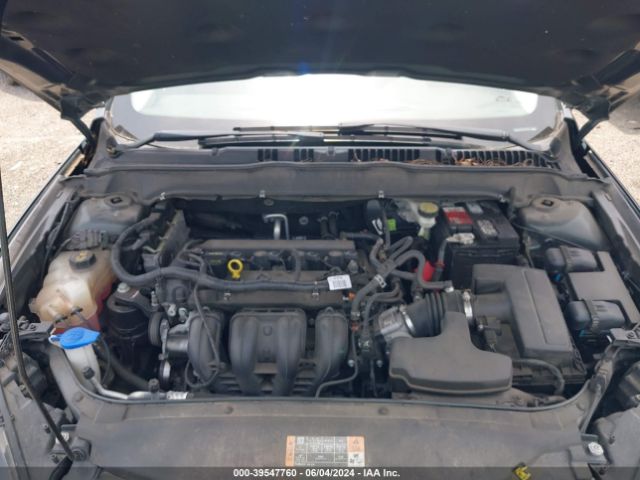 Photo 9 VIN: 1FA6P0G78F5115200 - FORD FUSION 