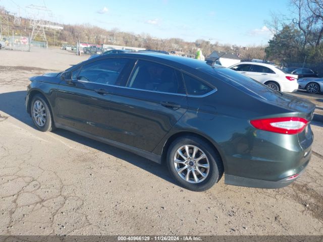 Photo 2 VIN: 1FA6P0G79G5108662 - FORD FUSION 