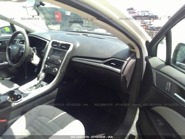 Photo 4 VIN: 1FA6P0G79G5136123 - FORD FUSION 