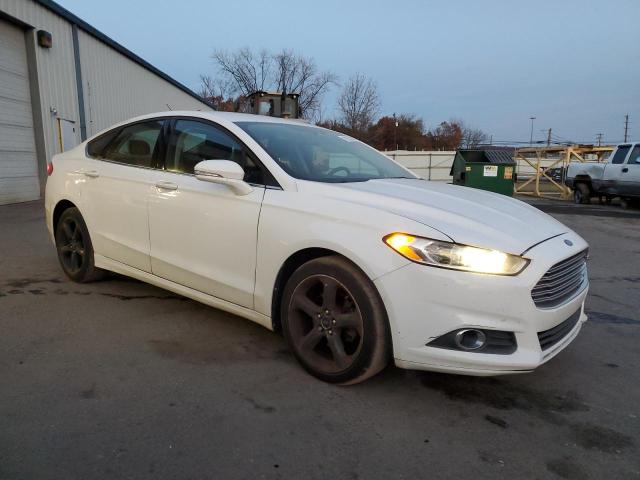 Photo 3 VIN: 1FA6P0H70E5352213 - FORD FUSION SE 