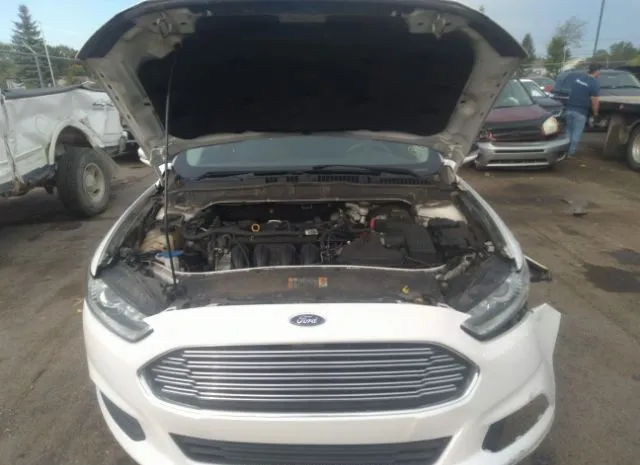 Photo 9 VIN: 1FA6P0H70E5372736 - FORD FUSION 