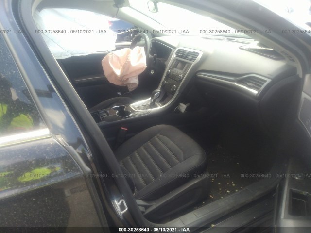 Photo 4 VIN: 1FA6P0H70E5376625 - FORD FUSION 