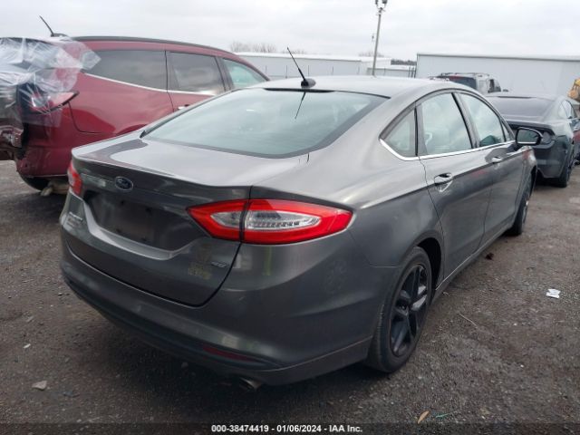 Photo 3 VIN: 1FA6P0H70E5388631 - FORD FUSION 