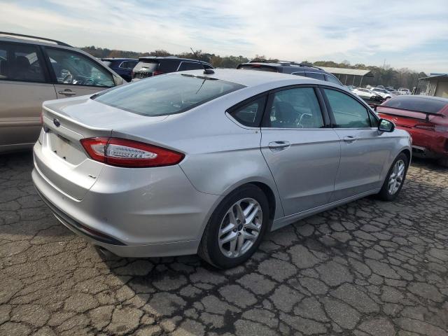 Photo 2 VIN: 1FA6P0H70E5388760 - FORD FUSION SE 