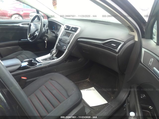 Photo 4 VIN: 1FA6P0H70E5400826 - FORD FUSION 