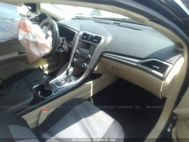 Photo 4 VIN: 1FA6P0H70F5117389 - FORD FUSION 