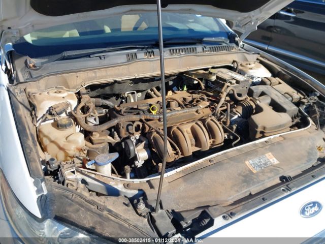 Photo 9 VIN: 1FA6P0H70F5125914 - FORD FUSION 