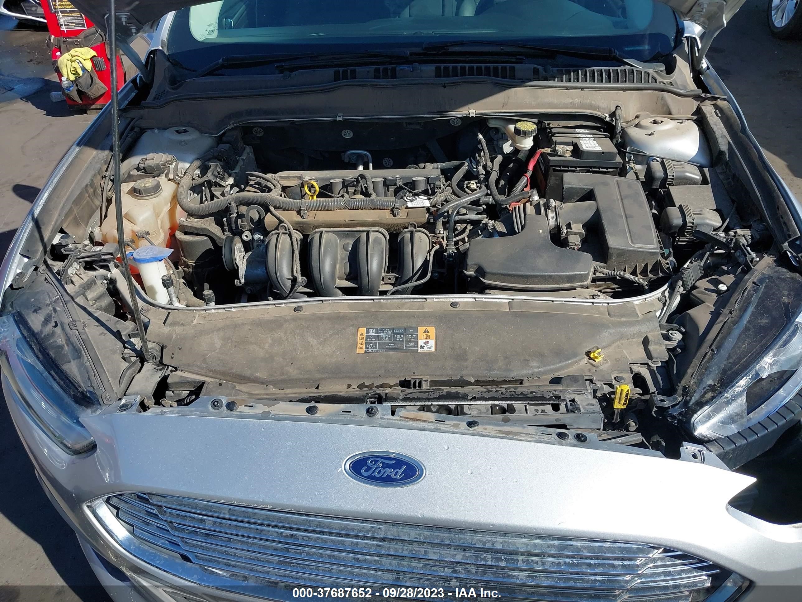 Photo 9 VIN: 1FA6P0H71E5360997 - FORD FUSION 