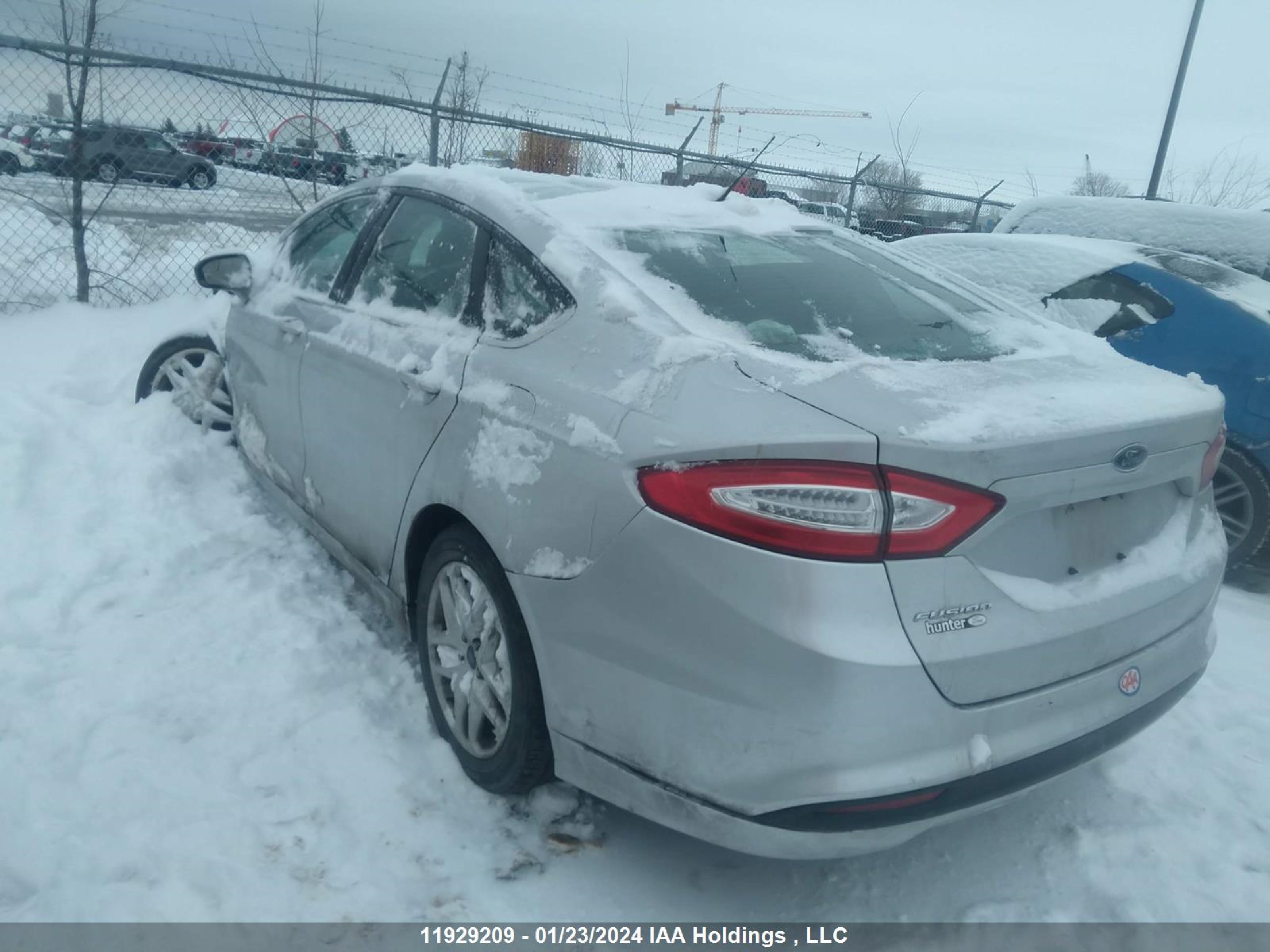 Photo 2 VIN: 1FA6P0H71F5100195 - FORD FUSION 