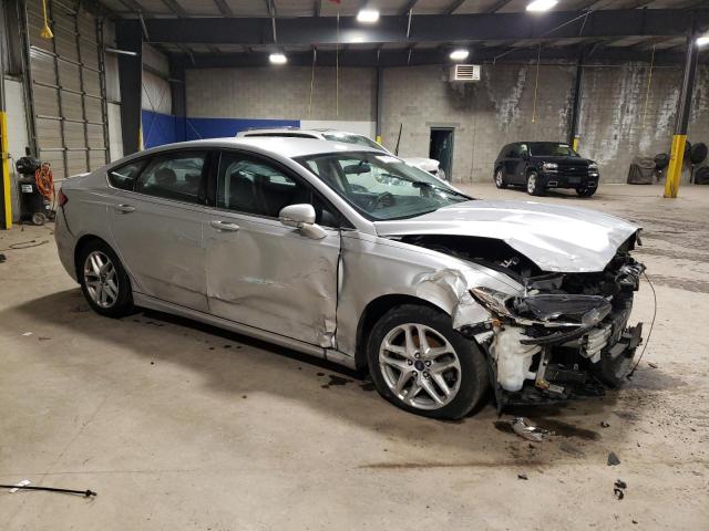 Photo 3 VIN: 1FA6P0H71F5105851 - FORD FUSION SE 