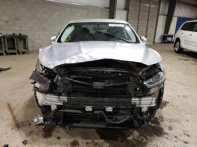 Photo 4 VIN: 1FA6P0H71F5105851 - FORD FUSION SE 