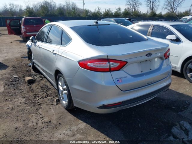 Photo 2 VIN: 1FA6P0H71G5110811 - FORD FUSION 