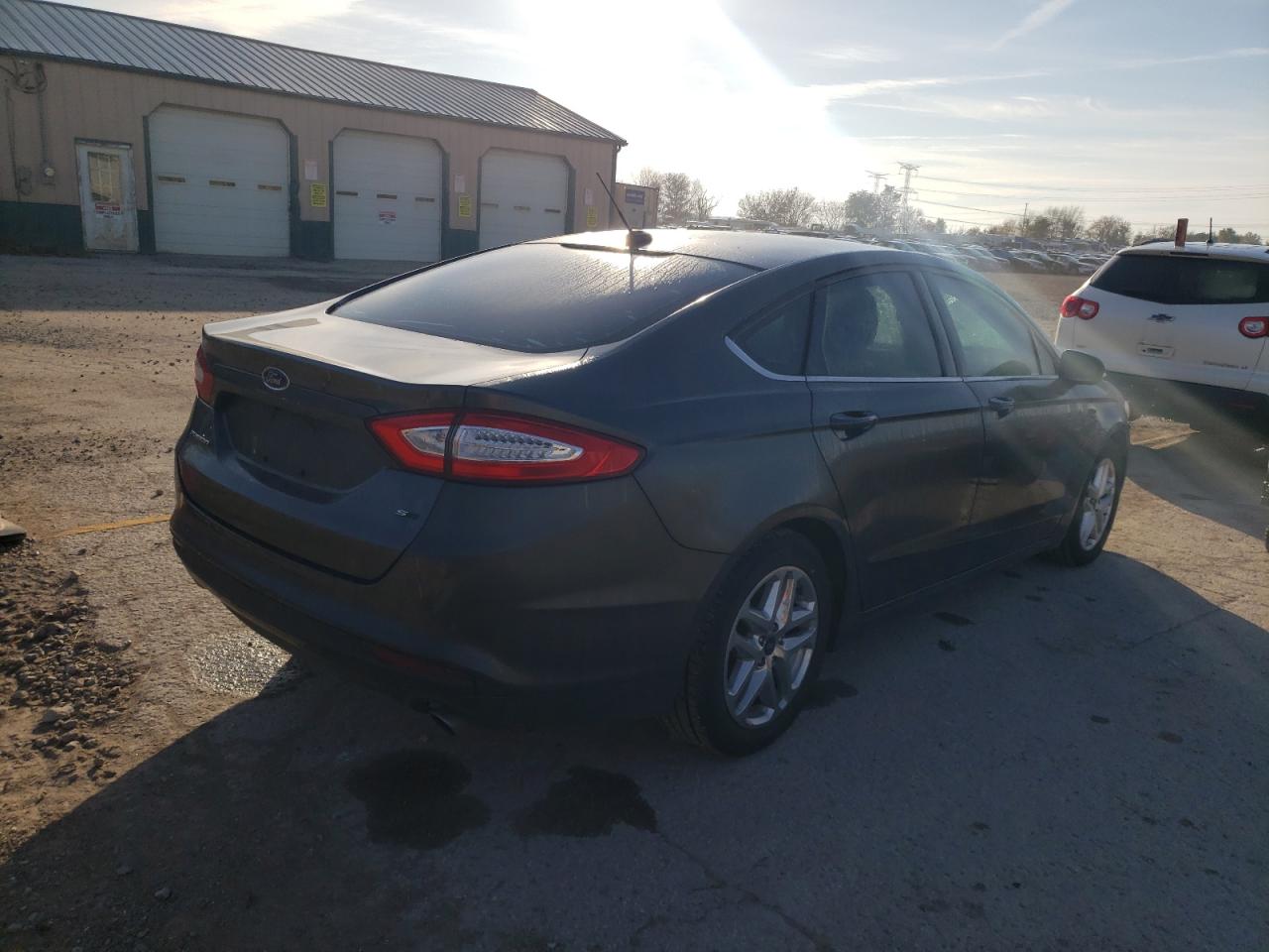 Photo 2 VIN: 1FA6P0H71G5117712 - FORD FUSION 