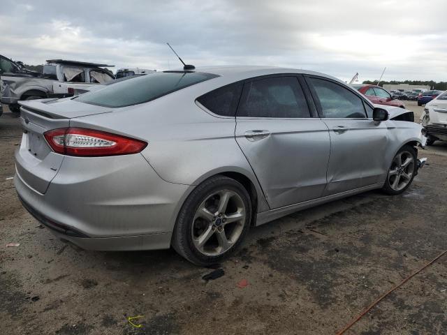 Photo 2 VIN: 1FA6P0H72E5371734 - FORD FUSION 