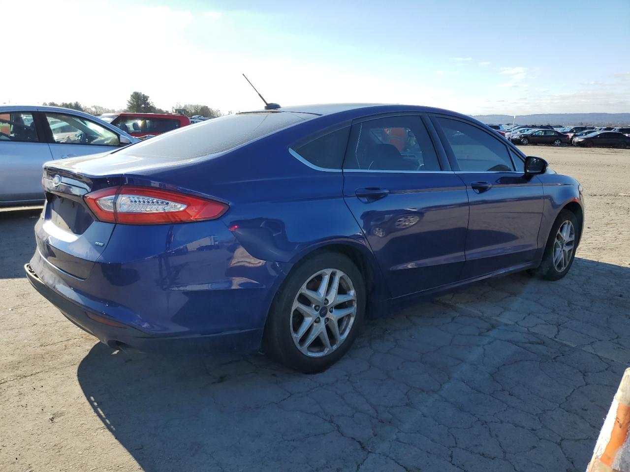 Photo 2 VIN: 1FA6P0H72E5385522 - FORD FUSION 