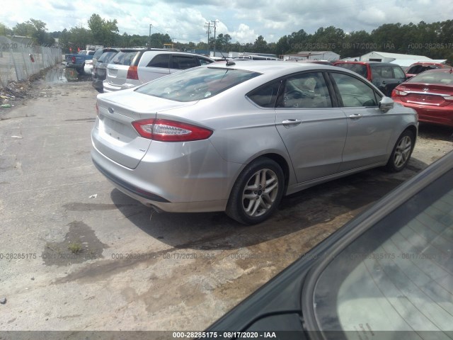 Photo 3 VIN: 1FA6P0H73E5372018 - FORD FUSION 