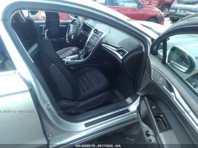 Photo 4 VIN: 1FA6P0H73E5372018 - FORD FUSION 