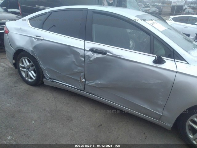 Photo 5 VIN: 1FA6P0H73E5382497 - FORD FUSION 