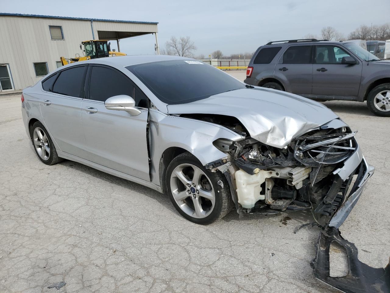 Photo 3 VIN: 1FA6P0H73E5386453 - FORD FUSION 