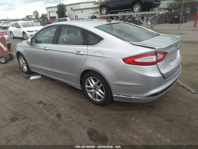 Photo 2 VIN: 1FA6P0H73F5125535 - FORD FUSION 