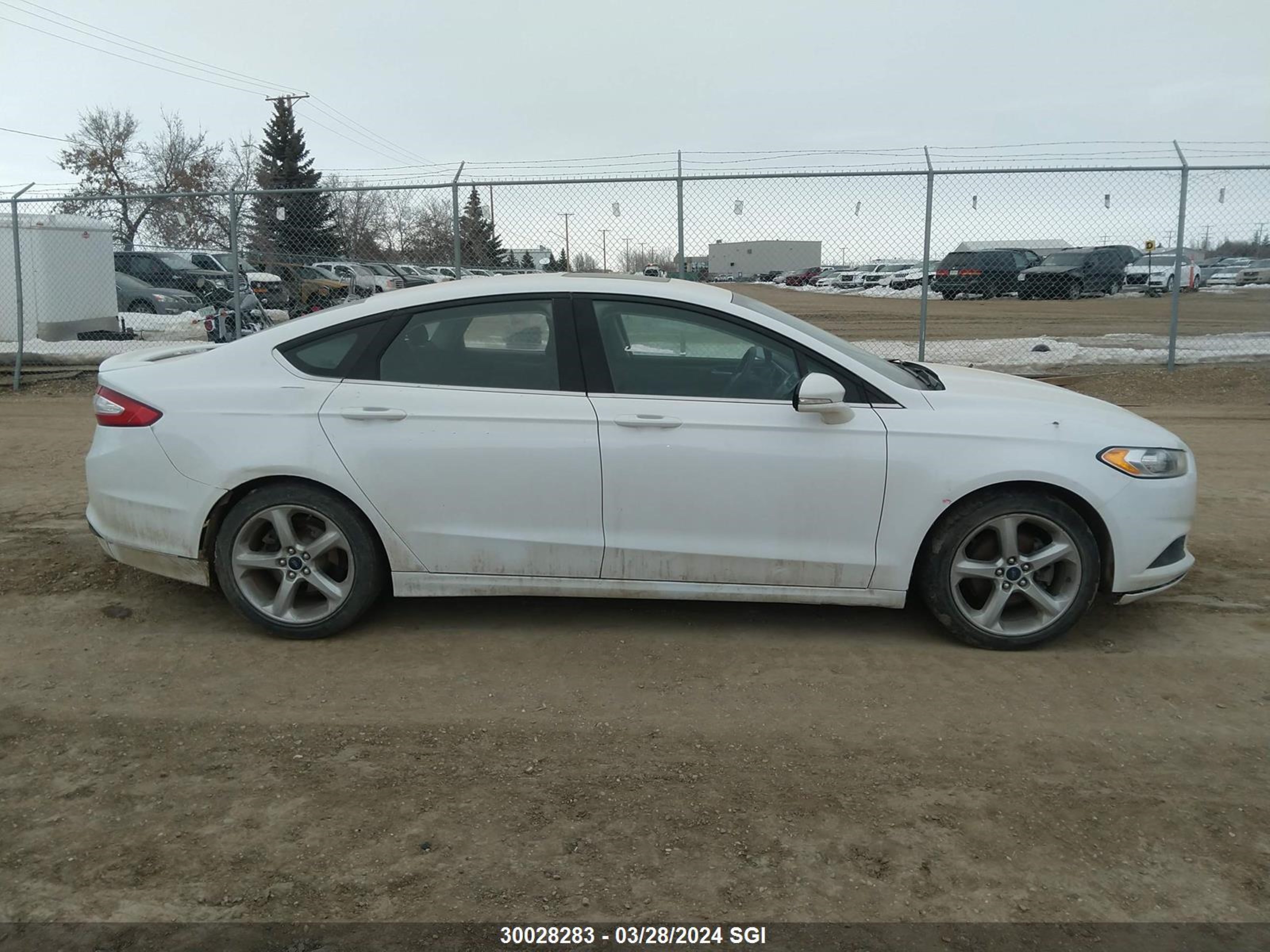 Photo 12 VIN: 1FA6P0H73F5129522 - FORD FUSION 