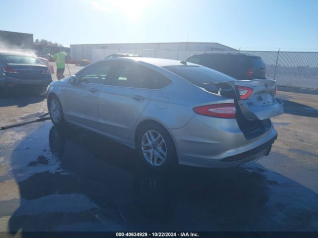 Photo 2 VIN: 1FA6P0H73F5131450 - FORD FUSION 