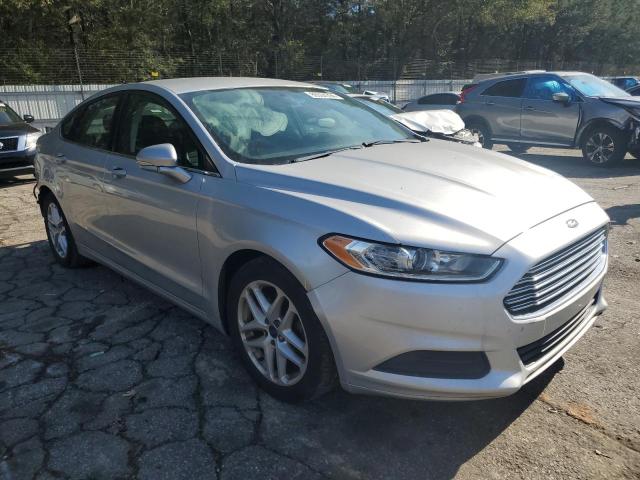 Photo 3 VIN: 1FA6P0H73G5118196 - FORD FUSION SE 