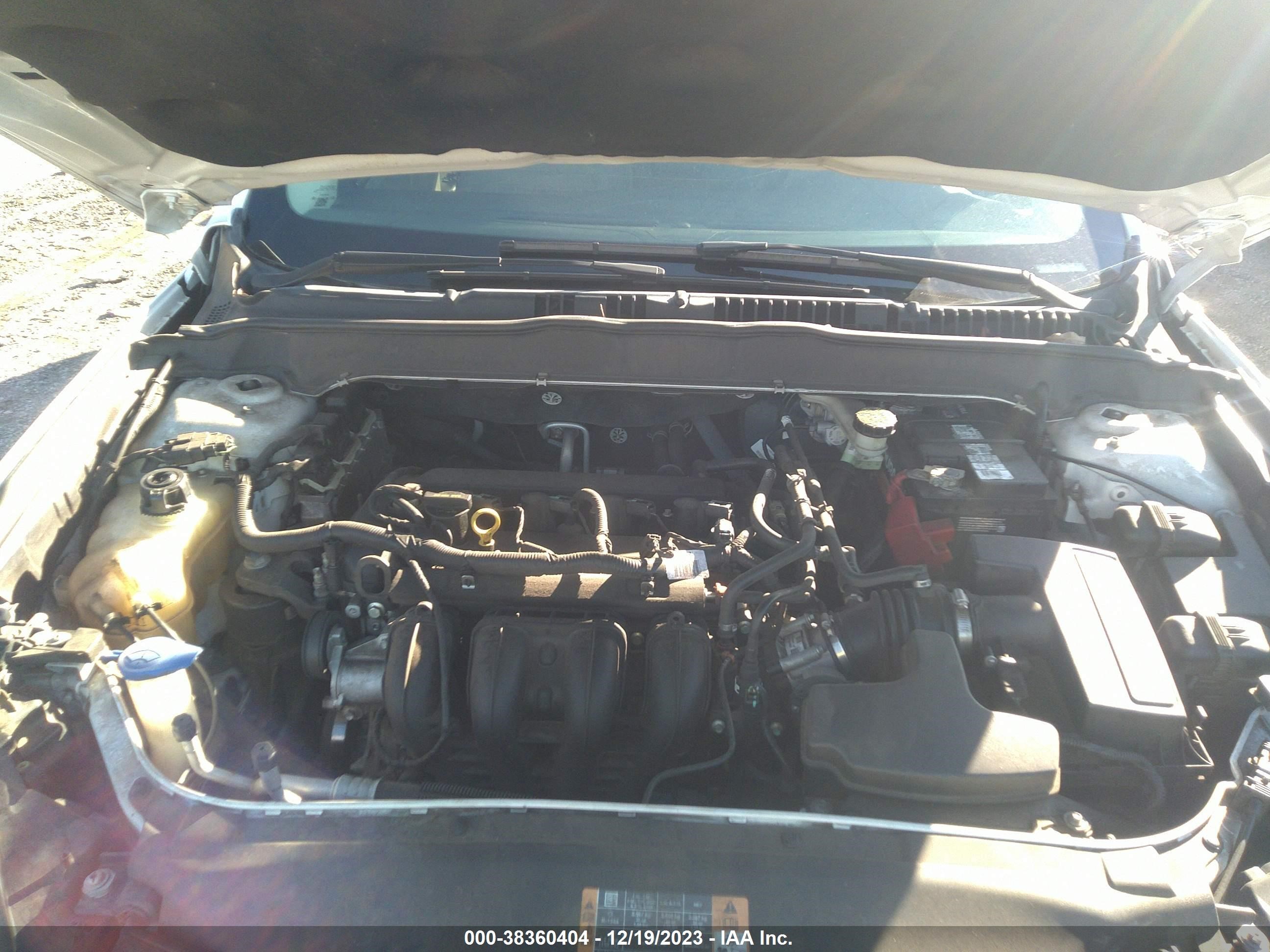 Photo 9 VIN: 1FA6P0H74E5362260 - FORD FUSION 