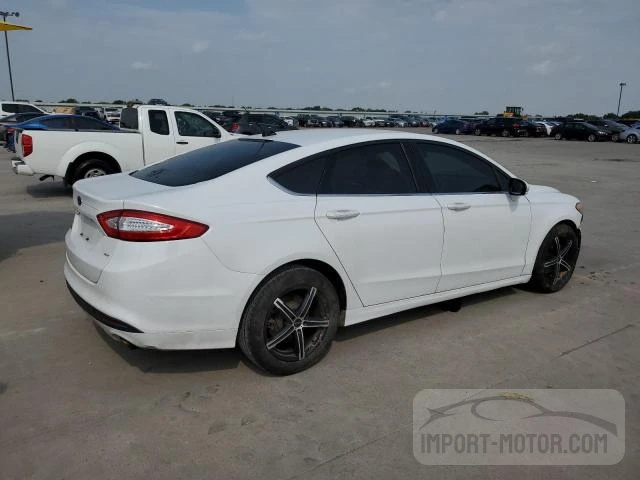 Photo 2 VIN: 1FA6P0H74E5365692 - FORD FUSION 