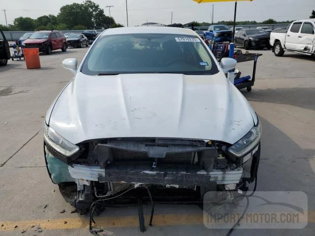 Photo 4 VIN: 1FA6P0H74E5365692 - FORD FUSION 