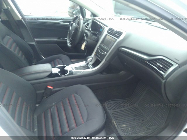 Photo 4 VIN: 1FA6P0H74E5366261 - FORD FUSION 